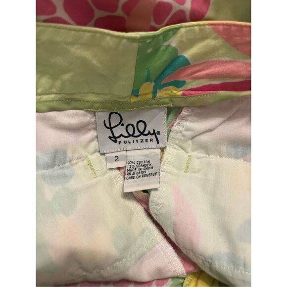 Lilly Pulitzer Yellow Pineapple Cropped Pants‎ - Picture 3 of 3
